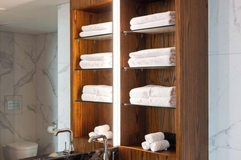 Bathroom 25