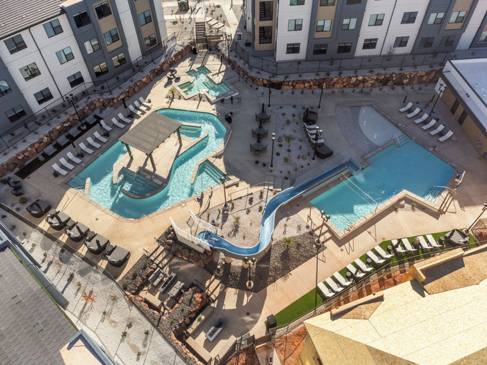 Exterior & Views 2, Touch of Class Stunning 5 Bdr!, Washington