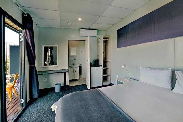 Bedroom 3, Sleepover KMIA, Ehlanzeni