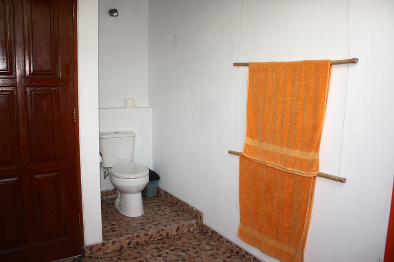 Bathroom 4