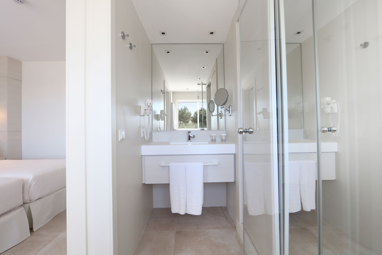 Bathroom 4, Iberostar Selection Santa Eulalia Ibiza - Adults-Only, Baleares