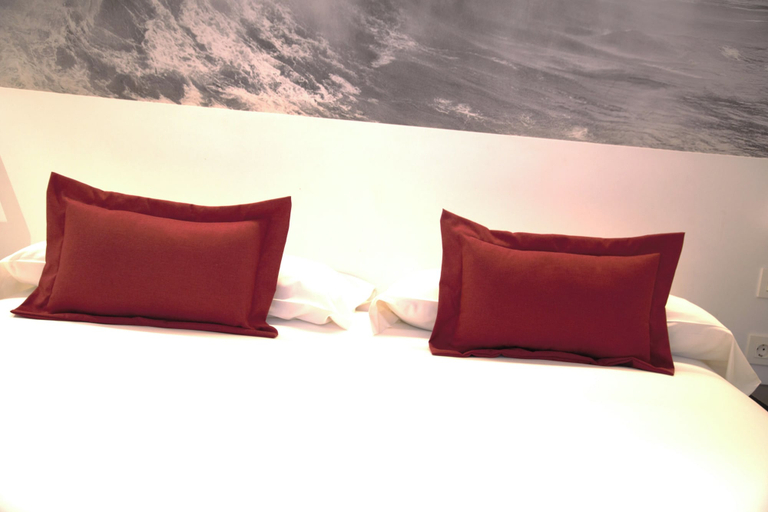 Bedroom 3, Pensión Txingurri, Guipúzcoa