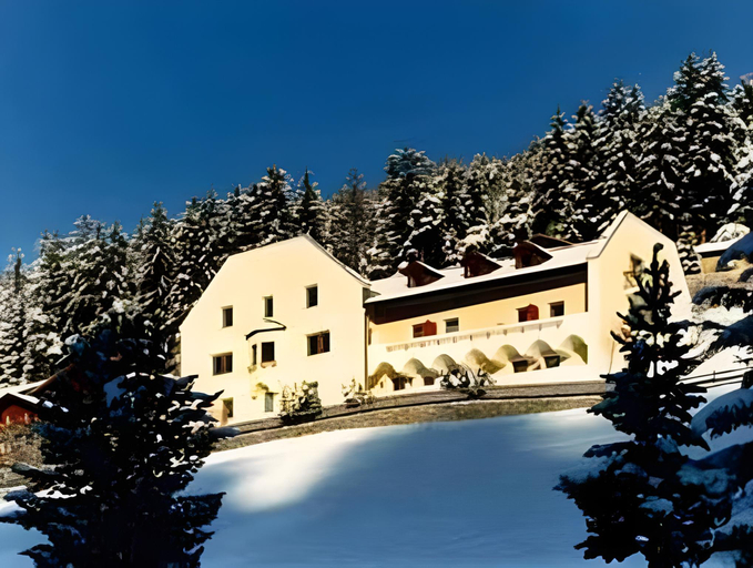 Others 3, Residence Granvara, Bolzano