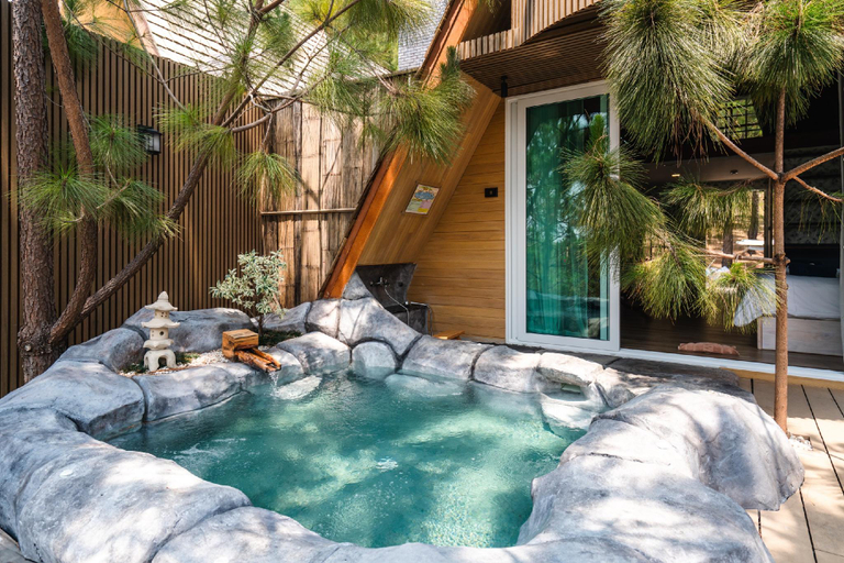 Swimming Pool 9