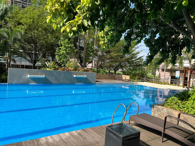 Zen Suites w FREE POOL near SM CITY DAVAO, Davao City