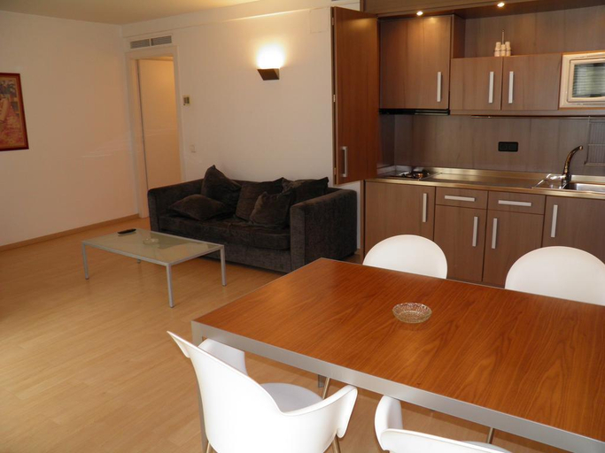 Others 3, Apartments Sant Jordi Fontanella, Barcelona