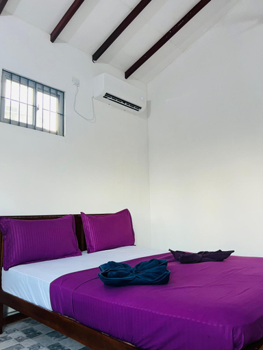 Bedroom 4, Honey beach hostel, Negombo