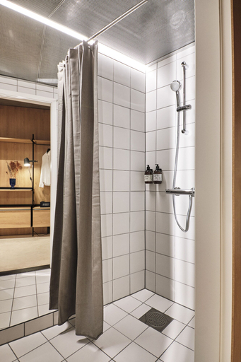 Bathroom 4, A Place To Hotel Esbjerg, Esbjerg