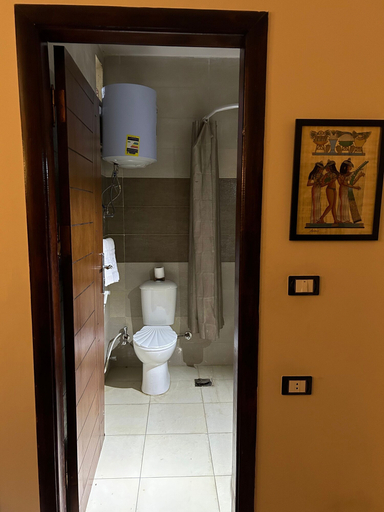 Bathroom 5, Pyramids Road Guest House, Al-Ahram