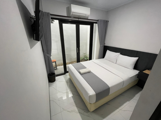 Bedroom 8