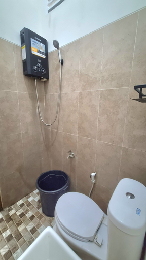 Bathroom 2, Panda Homestay Jogja, Yogyakarta