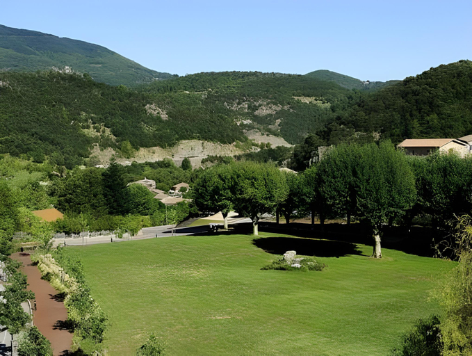 Others 5, La Residence du Spa et la Residence des Thermes, Ardèche