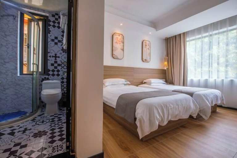 Bedroom 5