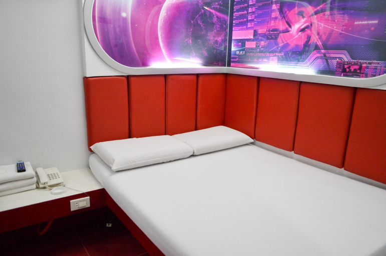 Bedroom 3, Astrotel Guadalupe, Taguig