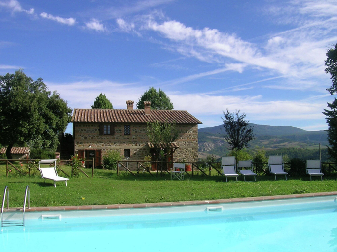Exterior 3, Holiday Home in Radicofani - Siena With Terrace, Siena