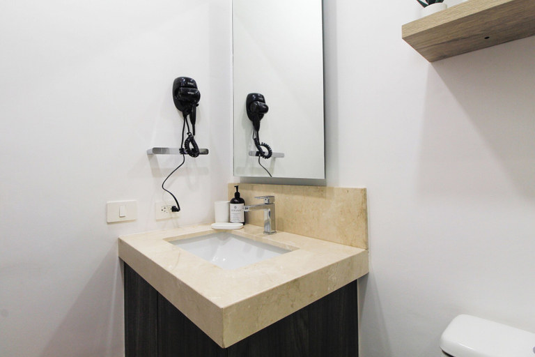 Bathroom 4, Tribu Chapultepec 67, Guadalajara