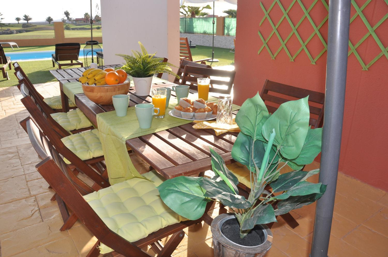 Food & Drinks, Villa Surprise only Solar Energy, Las Palmas