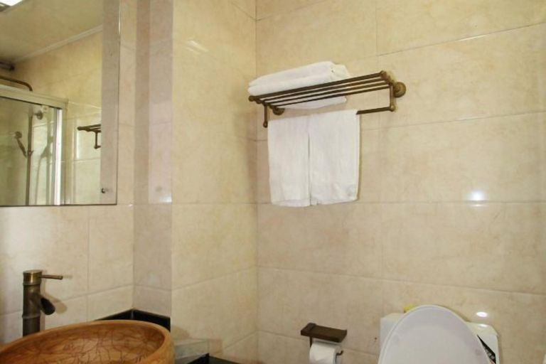 Bathroom 3, Kulangsu Xinyuan Inn (Longtou Road Snack Street), Xiamen
