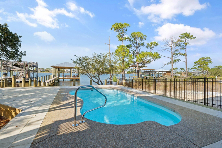 Sport & Beauty 4, Cotton Bayou Fish Camp, Baldwin
