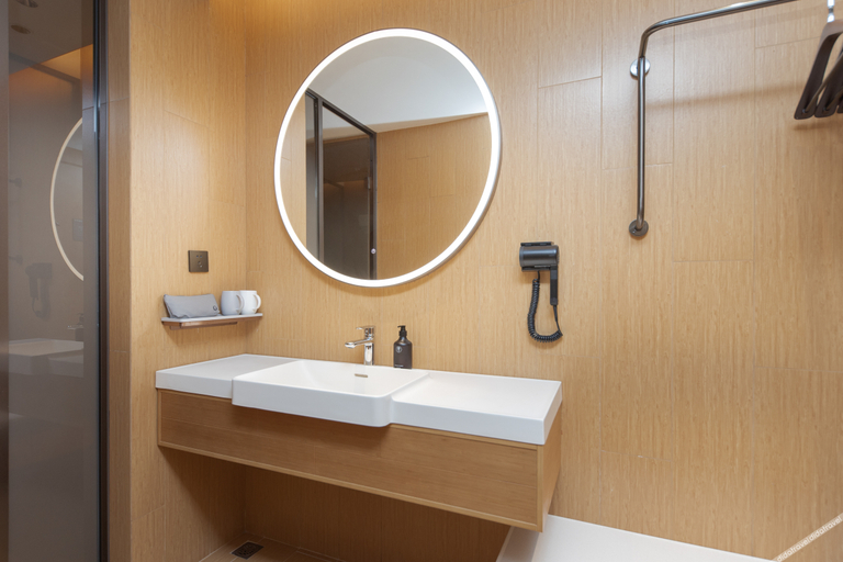 Bathroom 3, Ji Hotel Chnagzhou Olympics Center, Changzhou