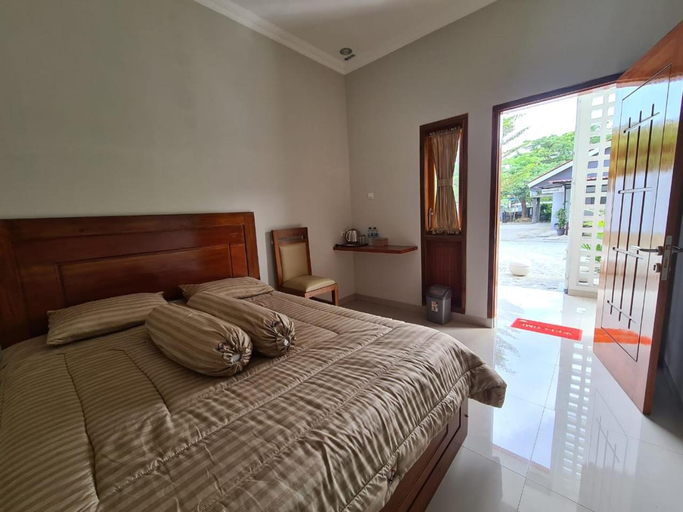 Bedroom, Kaliu Kostel Pacitan, Pacitan