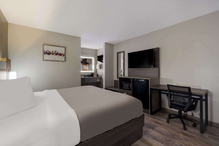 Bedroom 3, Quality Inn Fort Jackson, Richland
