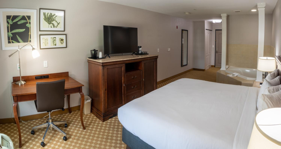 Bedroom 23