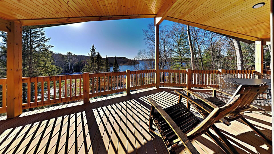 Exterior & Views 1, Whispering Pines, Sawyer