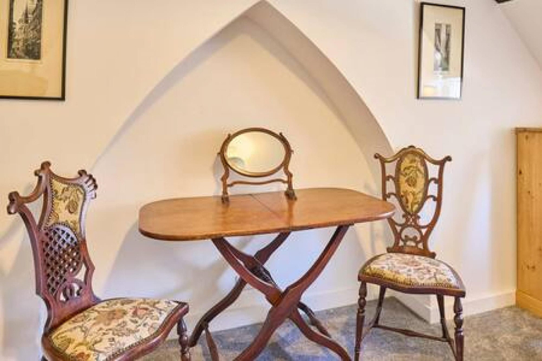 Others 5, Host Stay St Radigunds House, Kent