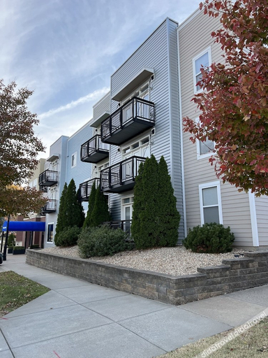 Exterior & Views 2, Washburn Hotel Suites, Shawnee