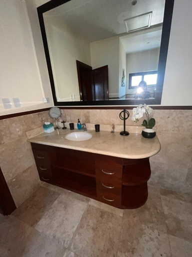 Bathroom 3, Pristine Bay Villas, Roatán