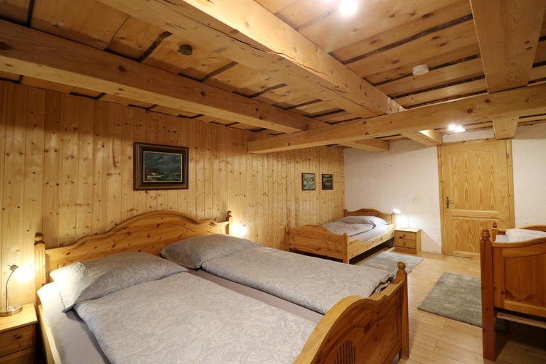 Bedroom 2, Schwarzwaldhaus Krebs - Villa Kunterbunt, Lenzkirch, Feldberg, Breisgau-Hochschwarzwald