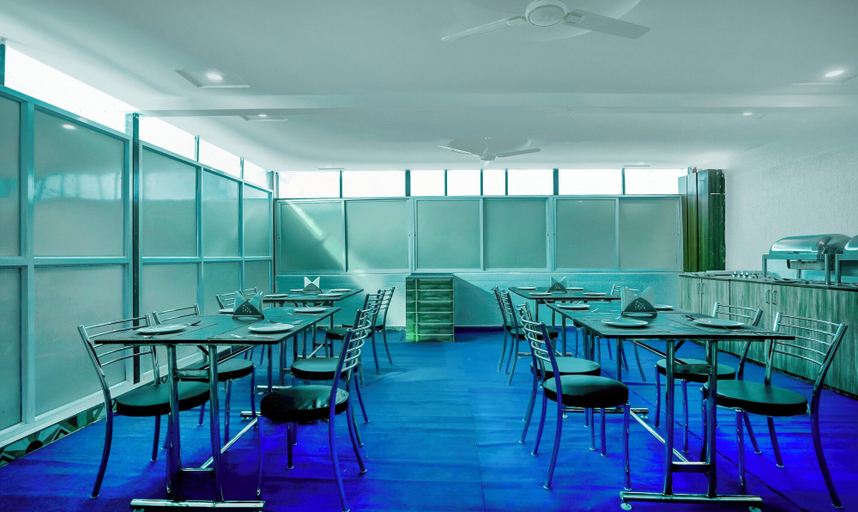 Food & Drinks 5, Treebo NPS Grand, Ranchi
