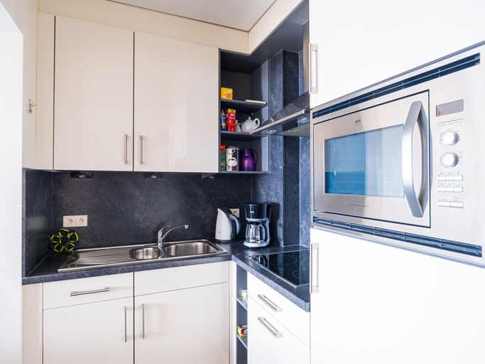Private kitchen 3, Apartment on the 7th Floor With sea View, West-Vlaanderen