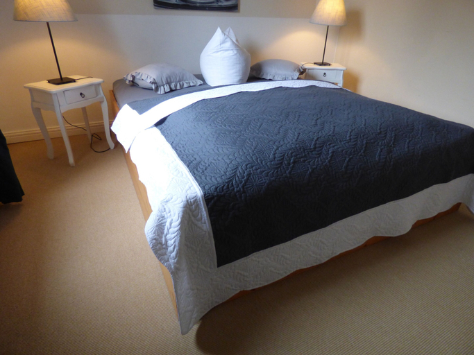 Bedroom 3, Morizan, Mecklenburgische Seenplatte
