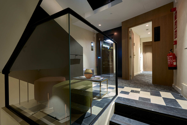 Public Area, Suites Murillo Plaza Sta Cruz, Sevilla