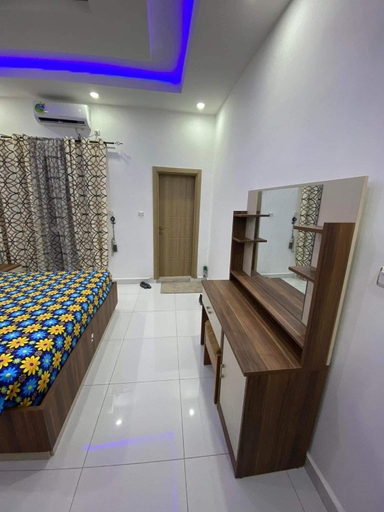 Bedroom 3, Kandiaresidence, Conakry