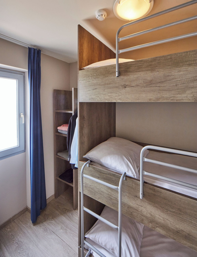 Bedroom 13
