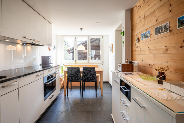 Kitchen 2, Chalet Chrumm, Visp