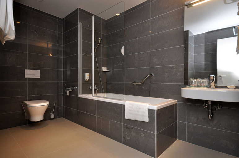 Bathroom 3, Brijuni Hotel Istra, Fažana