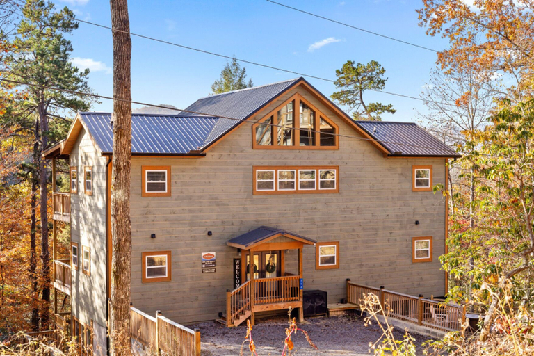 Exterior & Views 2, Luxe Mountain Pool Escape by Ghosal Luxury Lodging, Sevier