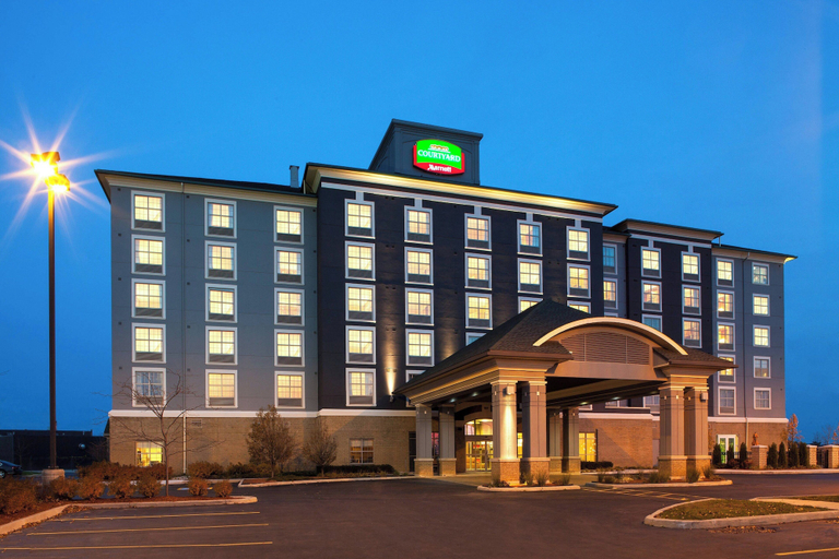 Exterior & Views 1, Courtyard by Marriott London, Middlesex