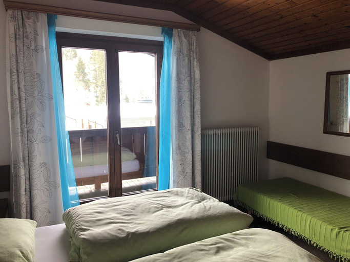 Bedroom 2, Gasthof Rösslhof, Sankt Johann im Pongau