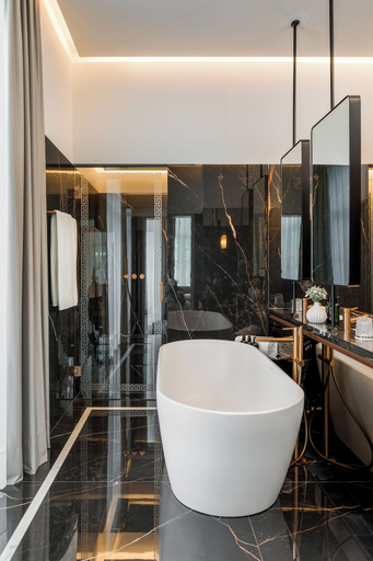 Bathroom 24