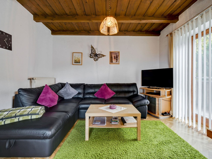 Living room 4, Beautiful Holiday Home in Viechtach With Views, Regen