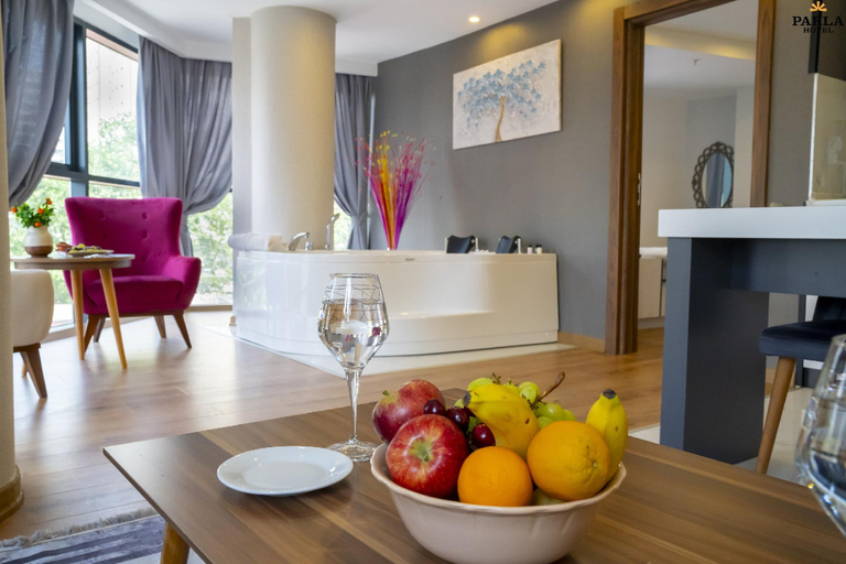 Dining Room 15