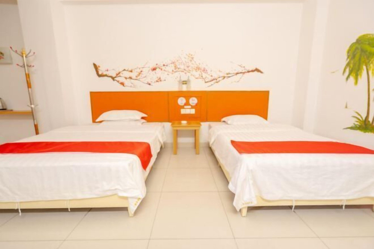 Bedroom 13
