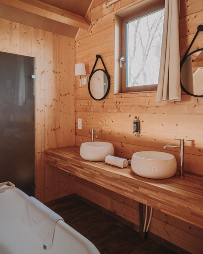 Bathroom 5
