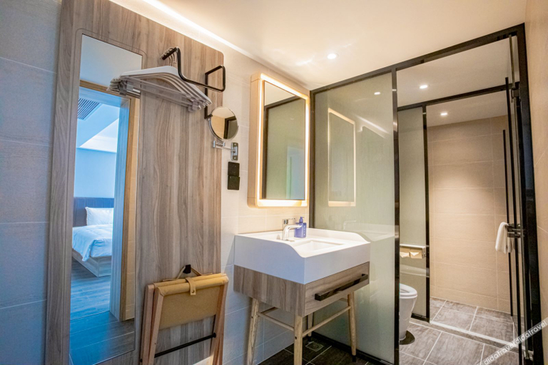 Bathroom 3, HanTing Hotel (Chengdu Wuhou Yongfeng), Chengdu