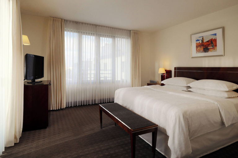 Bedroom 4, Sheraton Carlton Hotel Nuernberg, Nürnberg